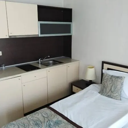 Апартаменты Berlin Golden *